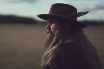 Chris Kläfford - press 2 - foto_Bob Linger