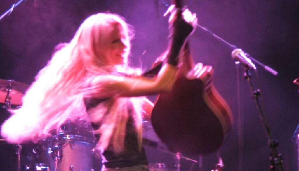 NillaNielsen_pressbildROCKGIRL