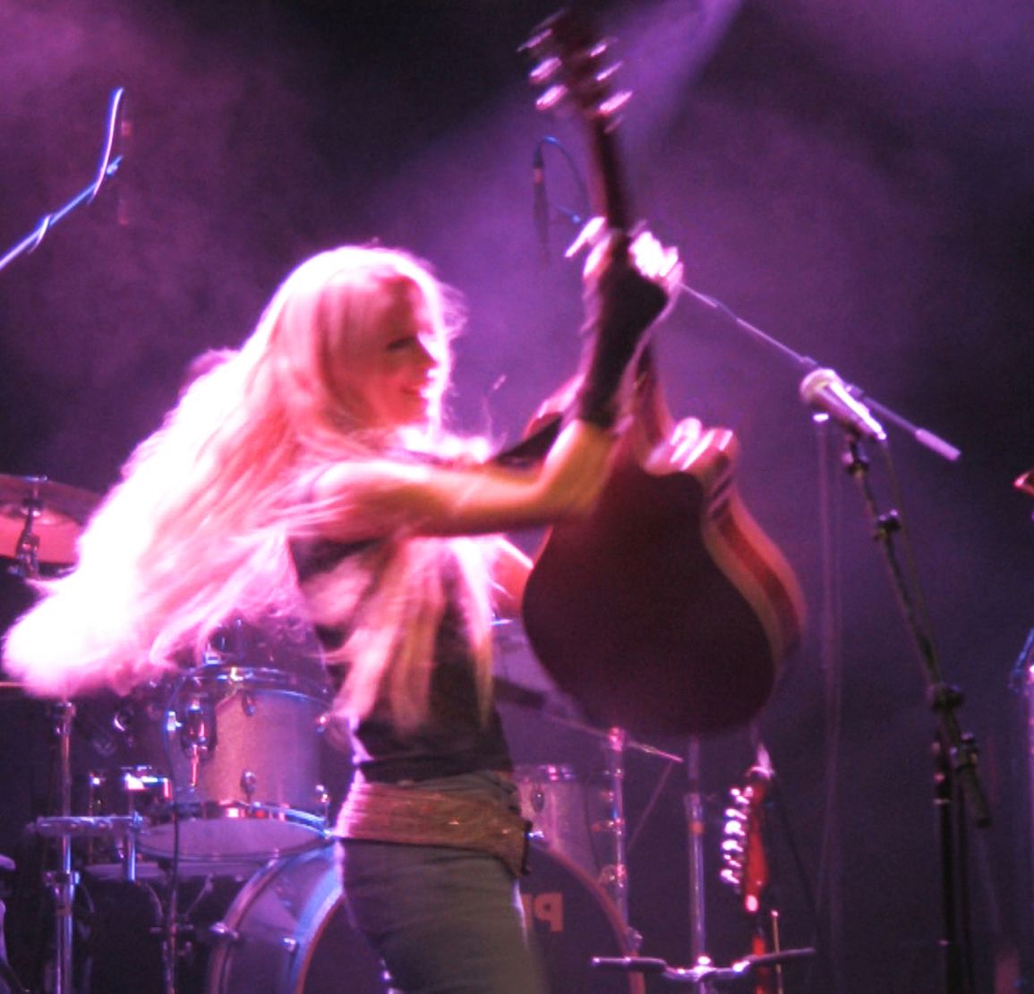 NillaNielsen_pressbildROCKGIRL